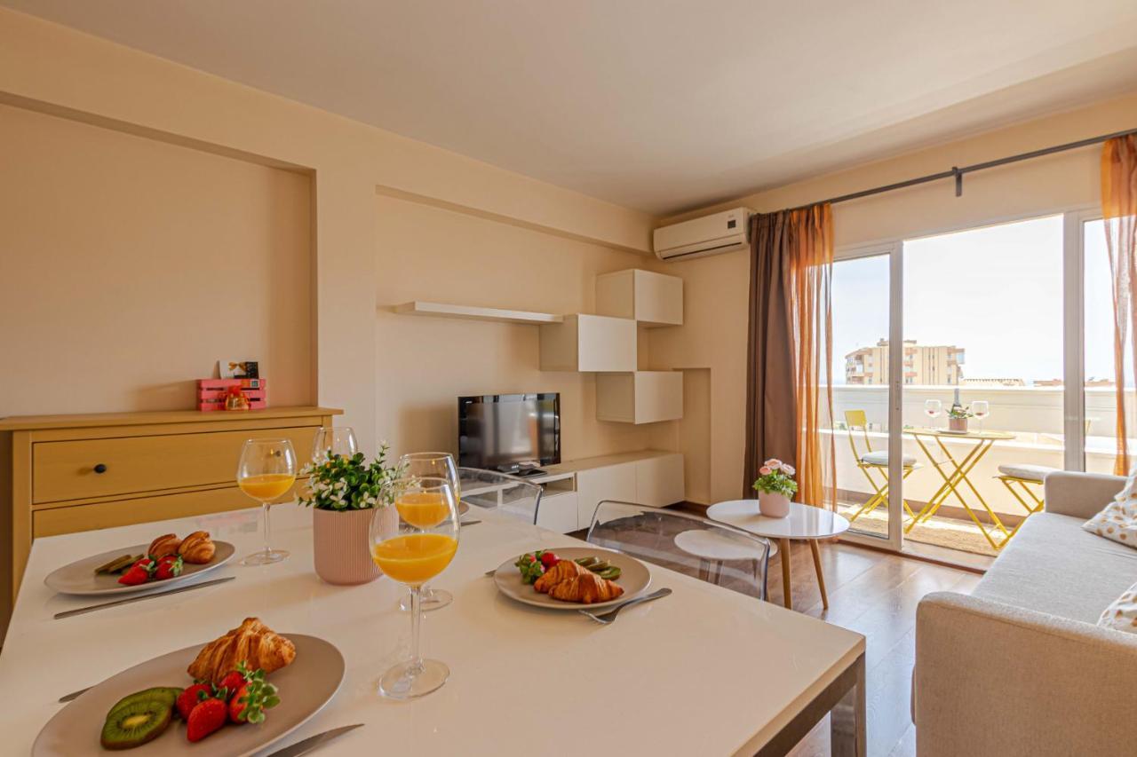 797 Holiday Rentals- Atico En Arroyo De La Miel Con Hermosas Vistas Benalmádena Extérieur photo